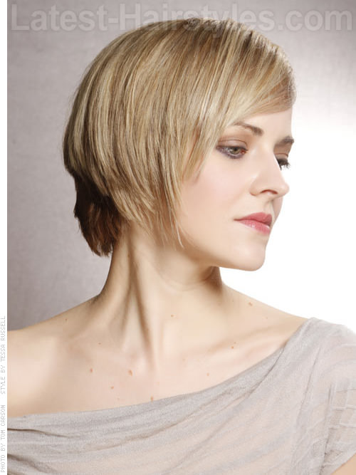 Sleek Tapered Blonde Style Side View