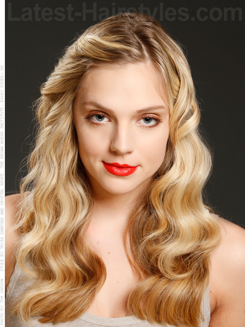  - celebrity-wave-graceful-taylor-swift-look