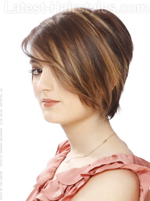 Short Brunette Bob Haircut With Long Bangs Blonde Highlights Tapered ...