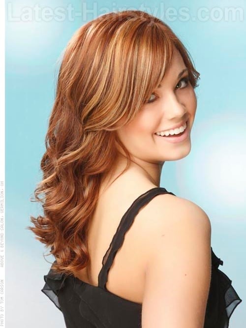 Hairstyles For Round Faces Wavy Hair
