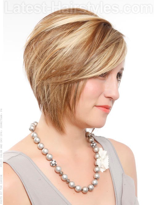 Crowning Highlights Stacked Bob Hairstyles Side View