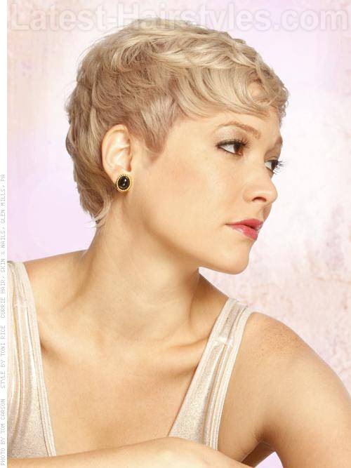 Perfect Pixie Blonde Look Short Haircut with Texture