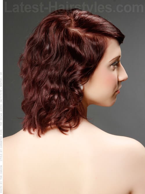 Wavy Bob with Side Part Side View