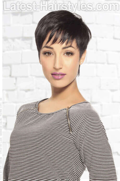 Short Hairstyle with Pieced Out Bangs