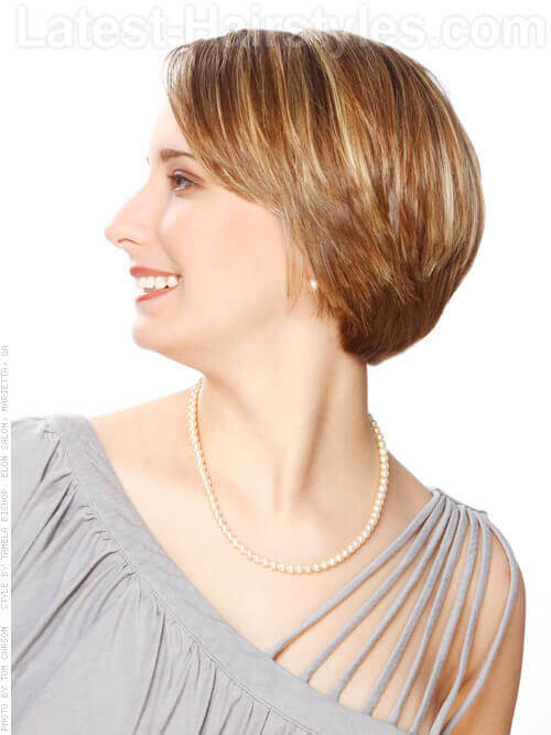 Short Haircut with Layers Side