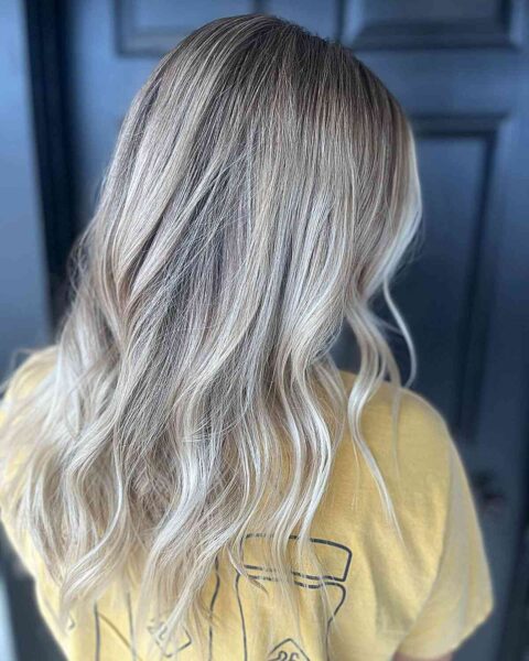 26 Icy Blonde Balayage Ideas For A Stunning Blonde Makeover