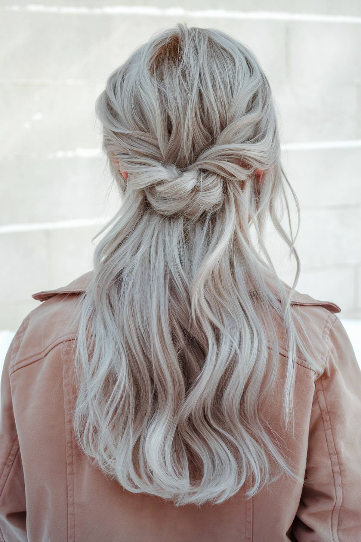 Aesthetic skiing hairstyle