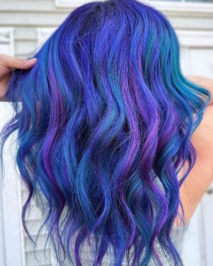 35 Incredible Examples of Blue and Purple Hair in 2025