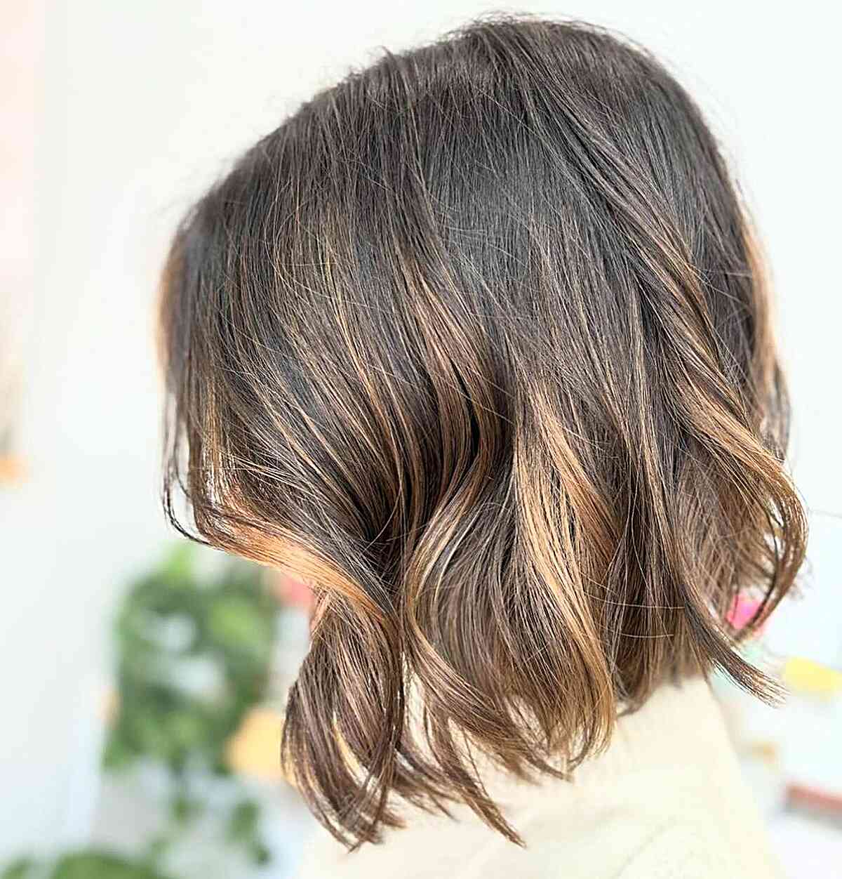 Angled Short Bobbed Hair with Soft Ombre