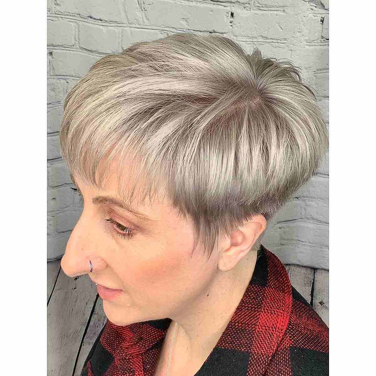 Natural-looking ash blonde pixie cut
