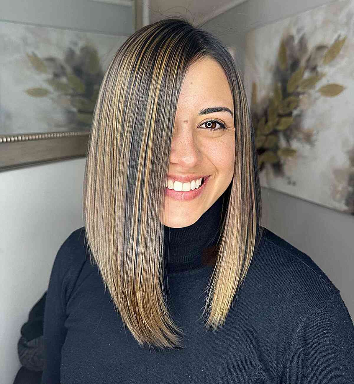 Attractive Long Bob for Fine Hair and Round Faces