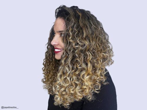 Balayage for women with curly hair