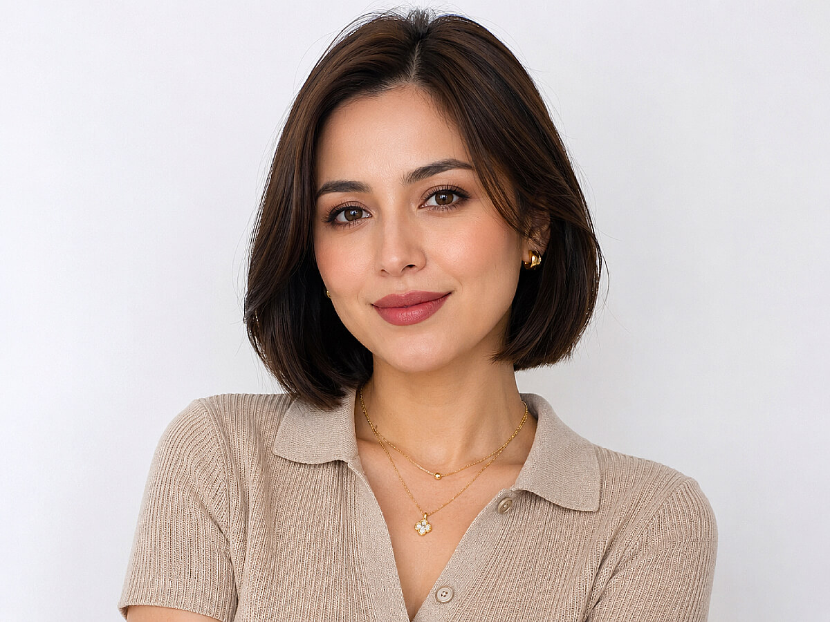 Beautiful Below-the-Chin Bob Haircuts