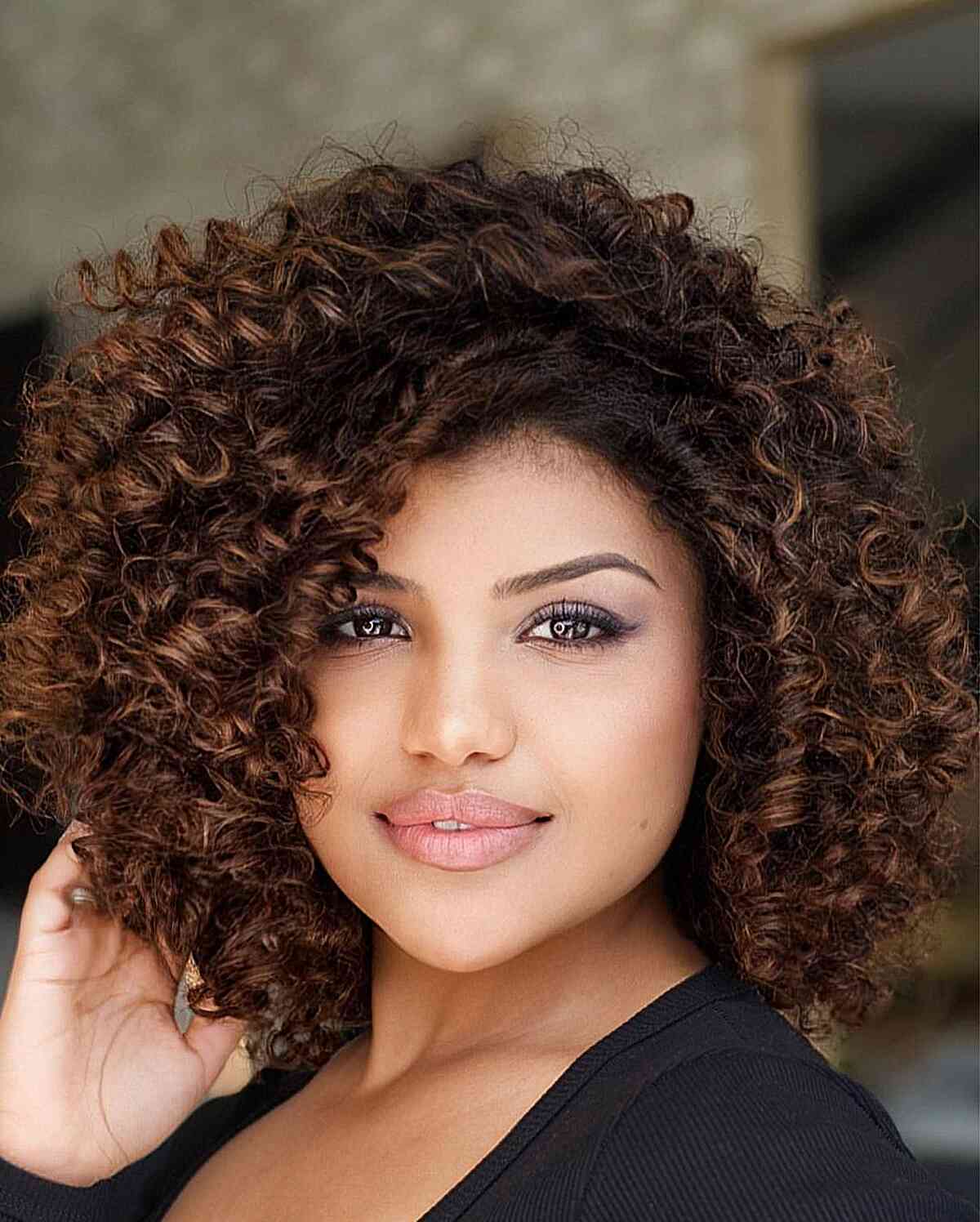 Beautiful Ringlets for Short Hair and Round Faces and for ladies in their 20s