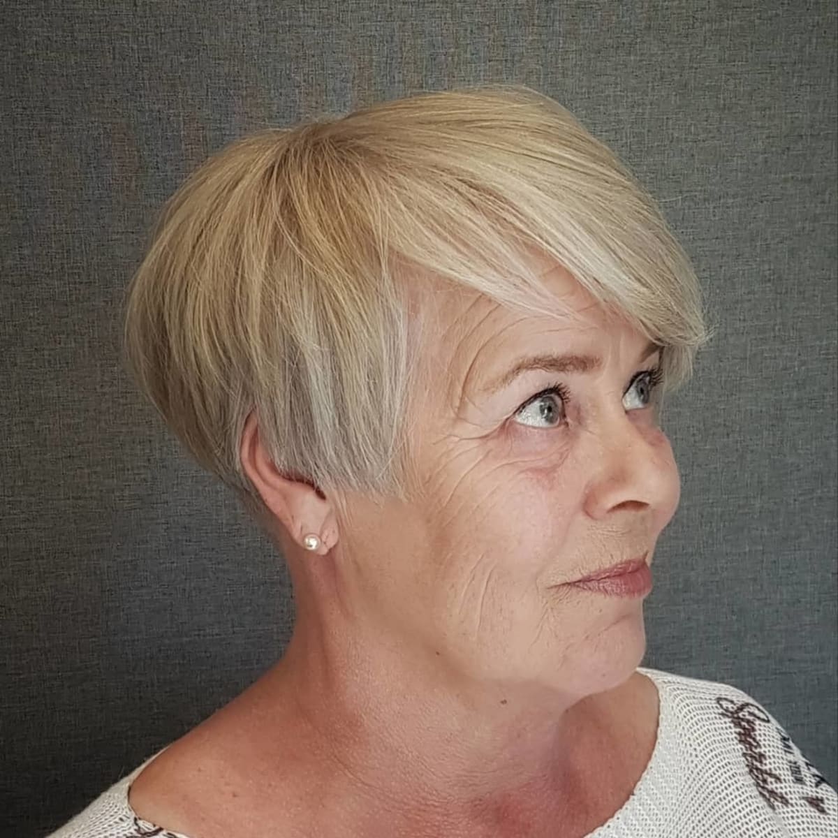 Beautiful short layered pixie for 50-year-olds