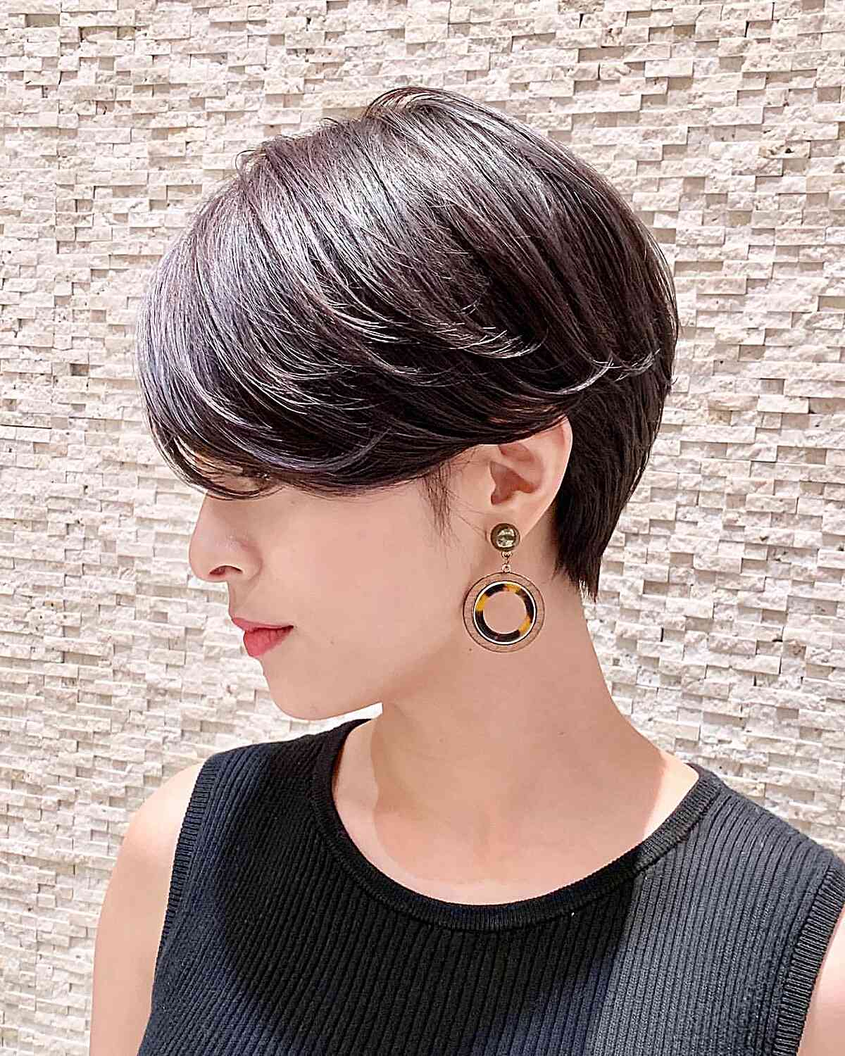 Short haircut with side swept bangs for Asian girl