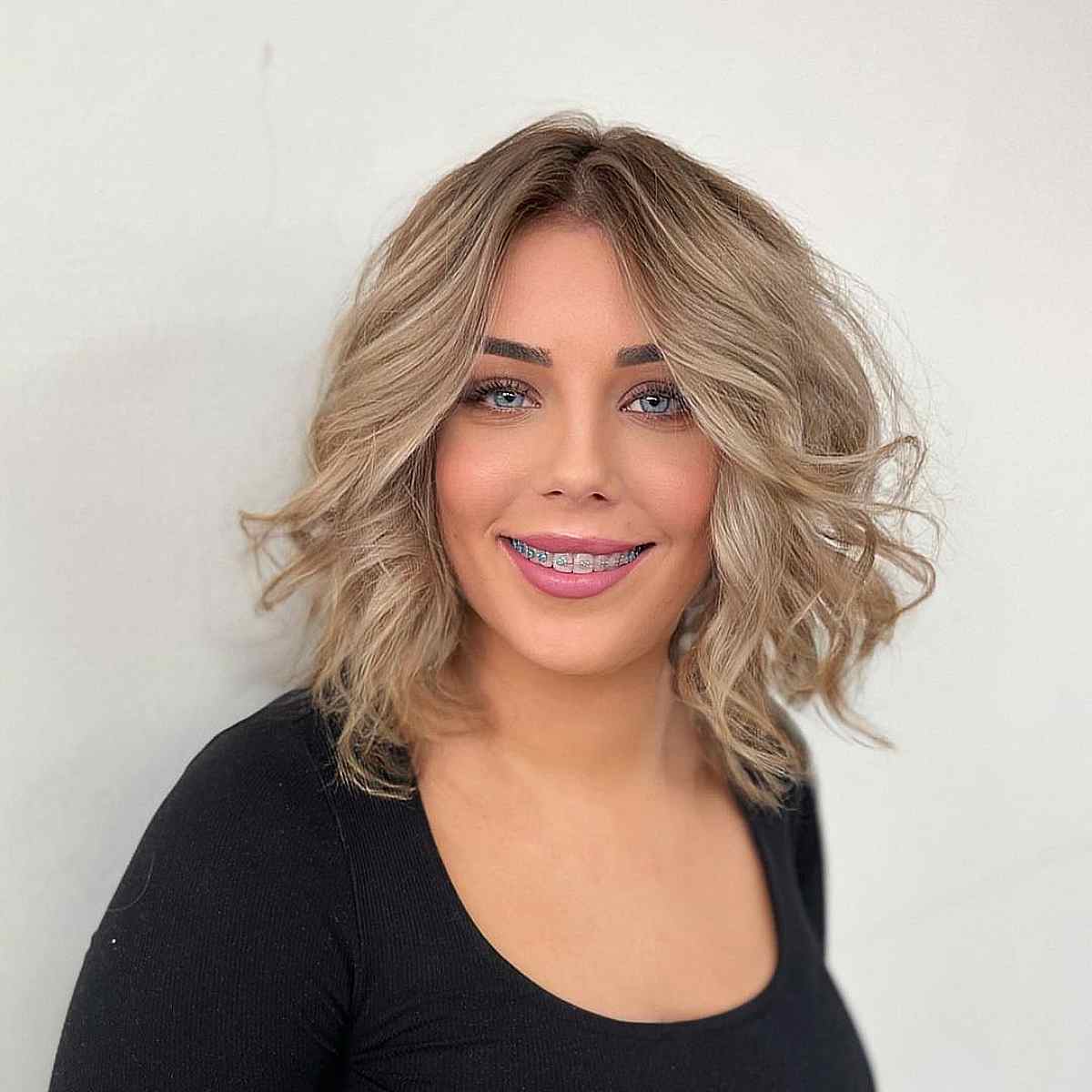 Beautifully Curled Blonde Bob for Fine Hair
