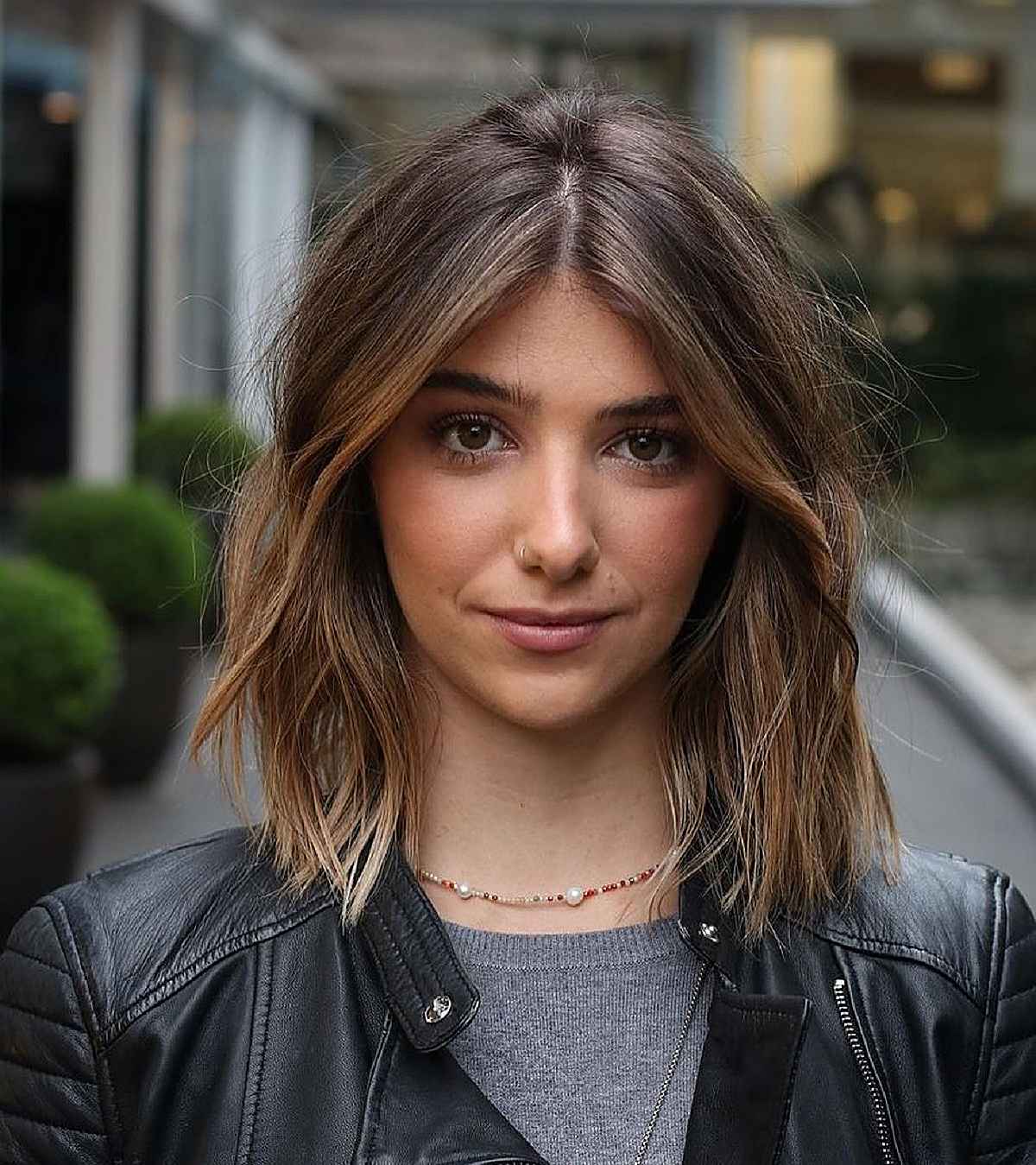 36 Cute Haircuts for Oval Faces | LoveHairStyles.com