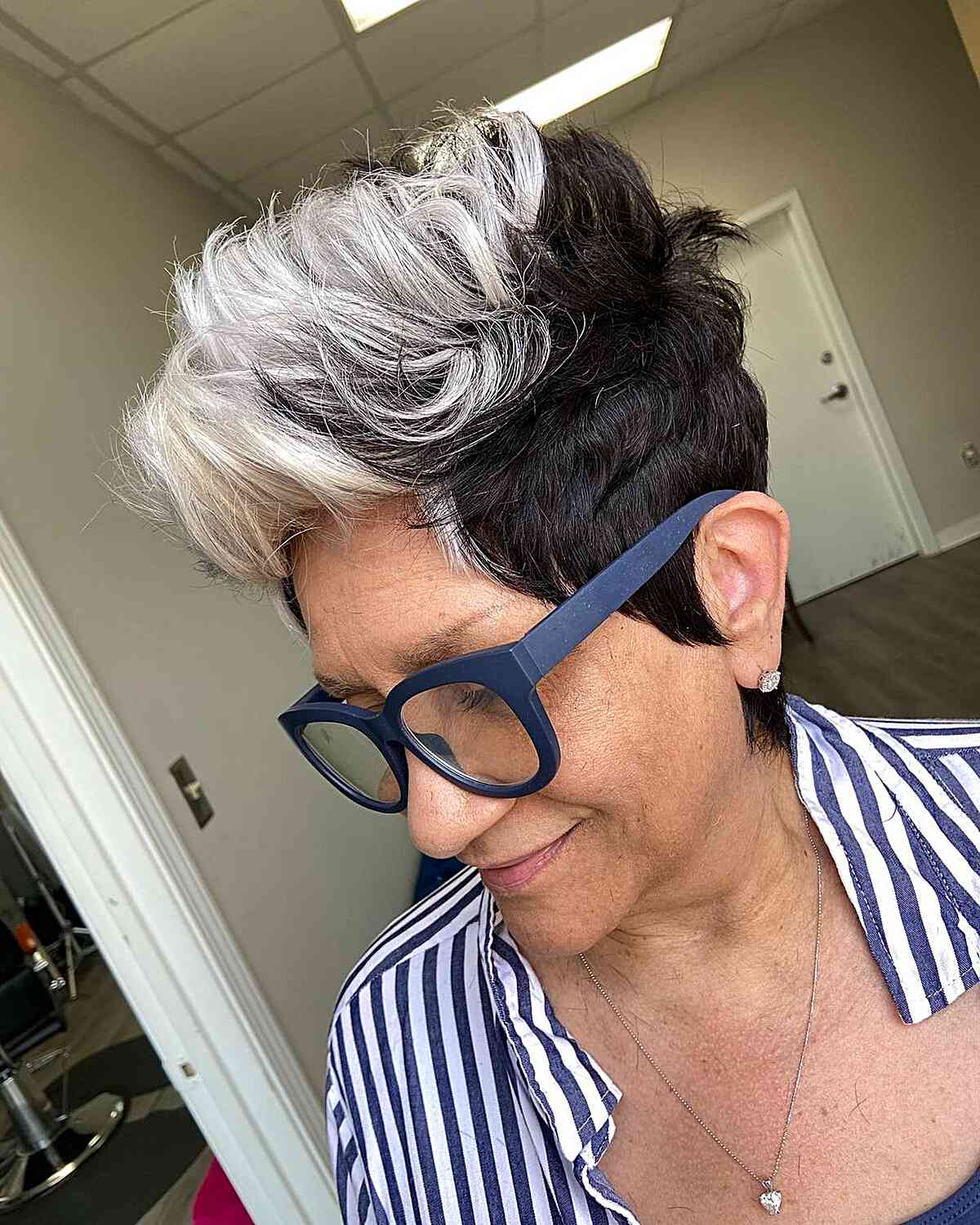 Black-and-White Edgy Pixie Hair for Older Women Over 60 with Thick Frames
