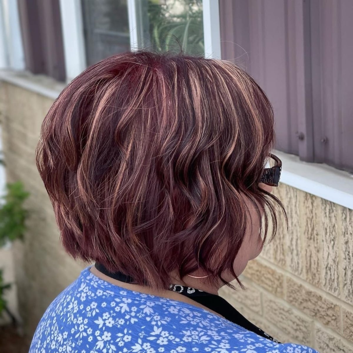 Blonde highlights in red hair for women over 50