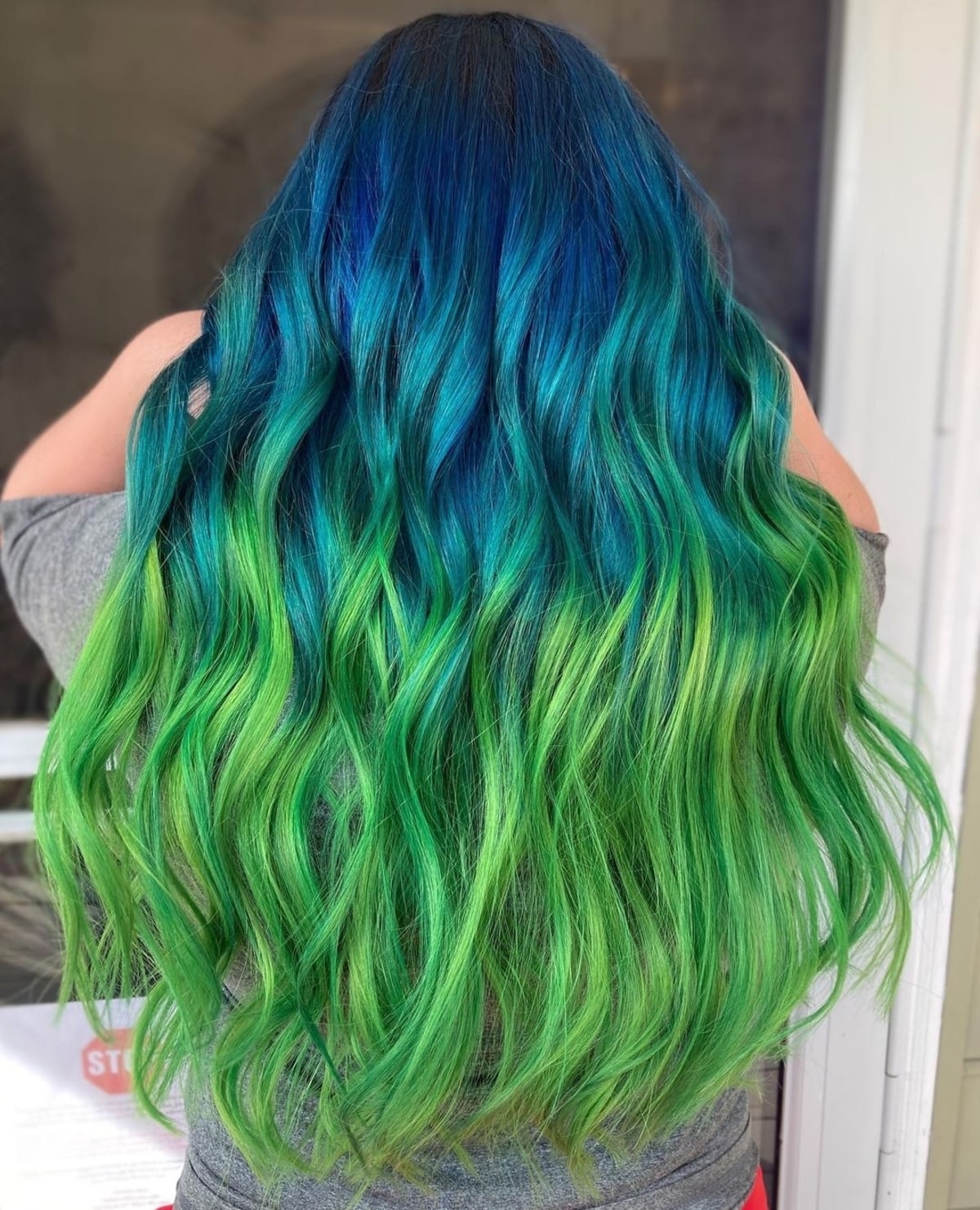 Blue-green ombre
