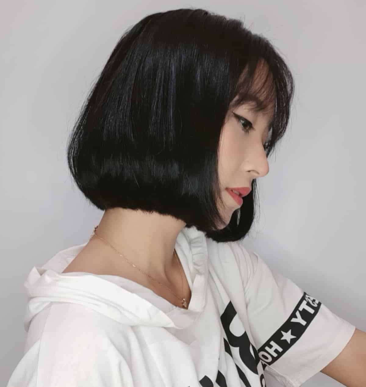 Blunt bob with thin bangs for Asian girls