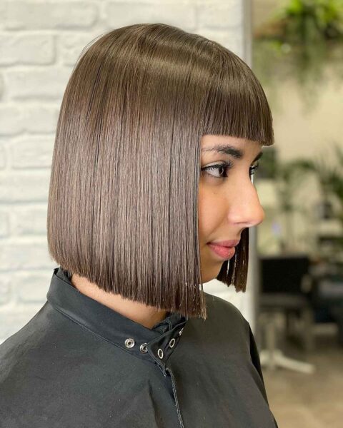 41 Best Short Blunt Bob Haircuts Ideas For Women of All Ages