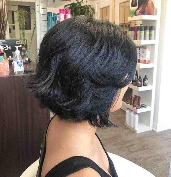 60+ Trendiest Layered Bob Haircut Ideas of 2024