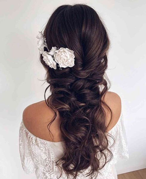 39 Gorgeous Bridesmaid Hairstyles for The Brides Big Day