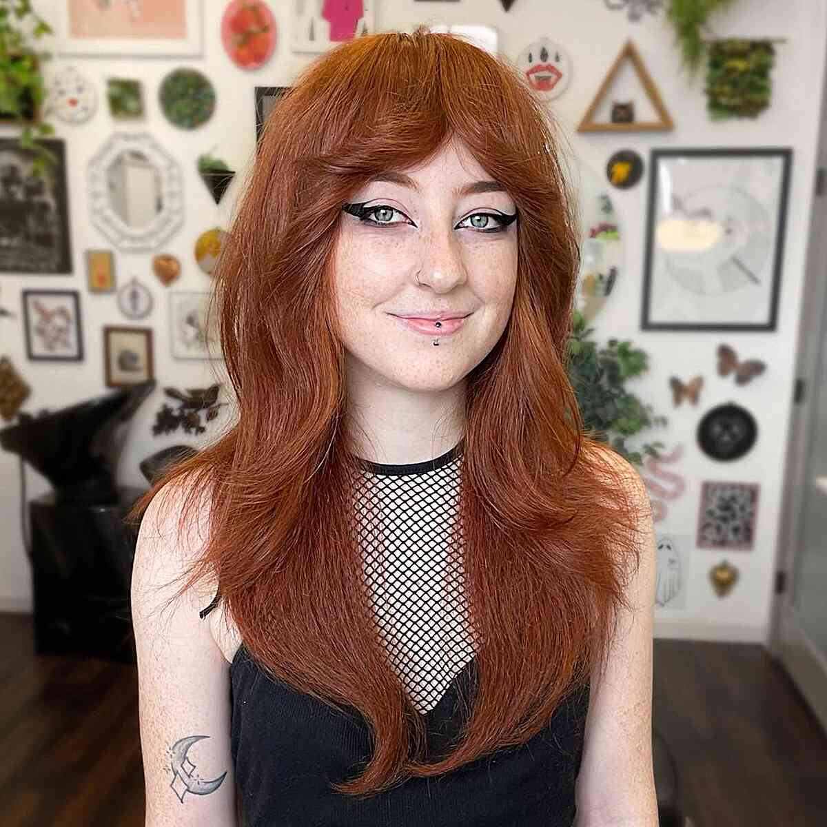 Bottleneck Fringe on Long Naturally Red Hair with Layers