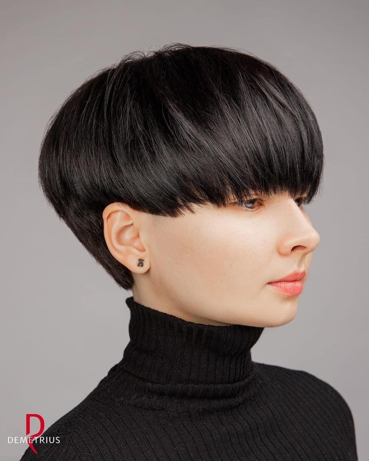 Bowl cut with bangs for women