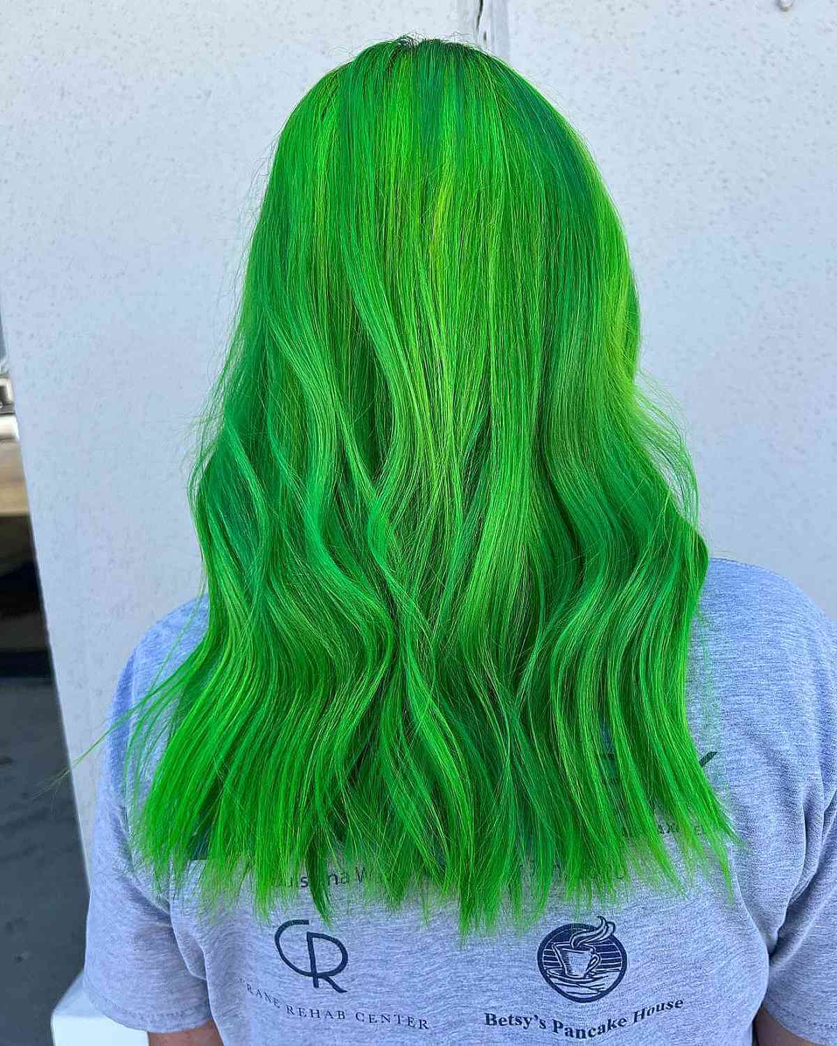 Bright and Bold Green Mid-Length Style