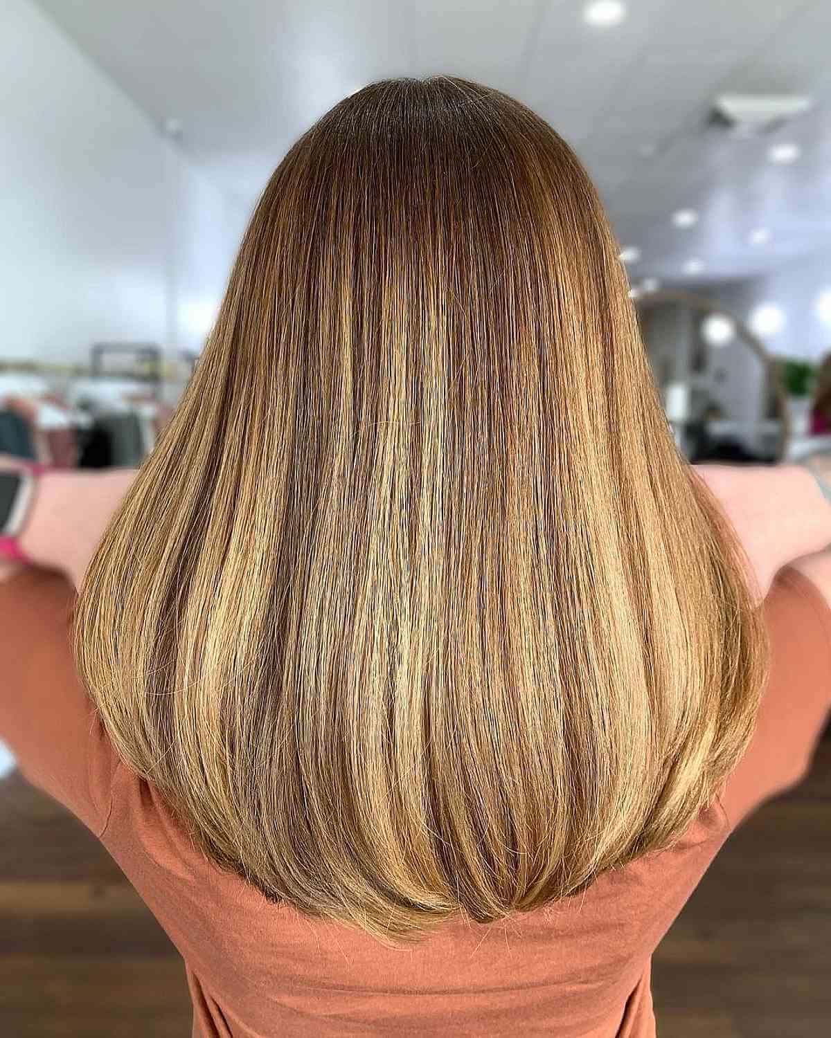 Bright Honey Blonde with Shadow Roots