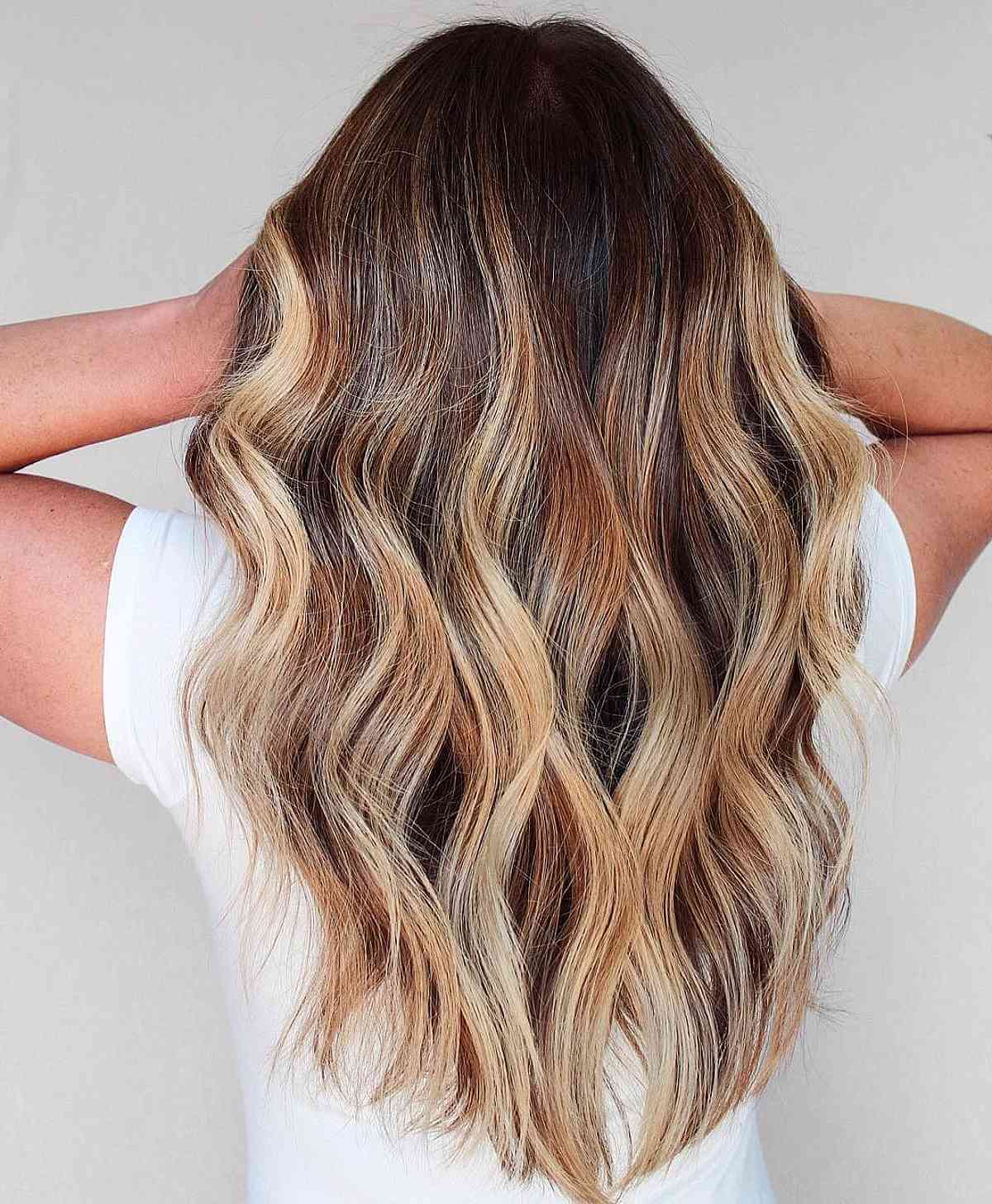 Sexy Bronde Balayage with Dark Roots