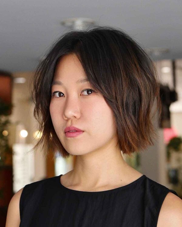 32 Best Blunt Cut Bob Haircuts For Every Face Shape 