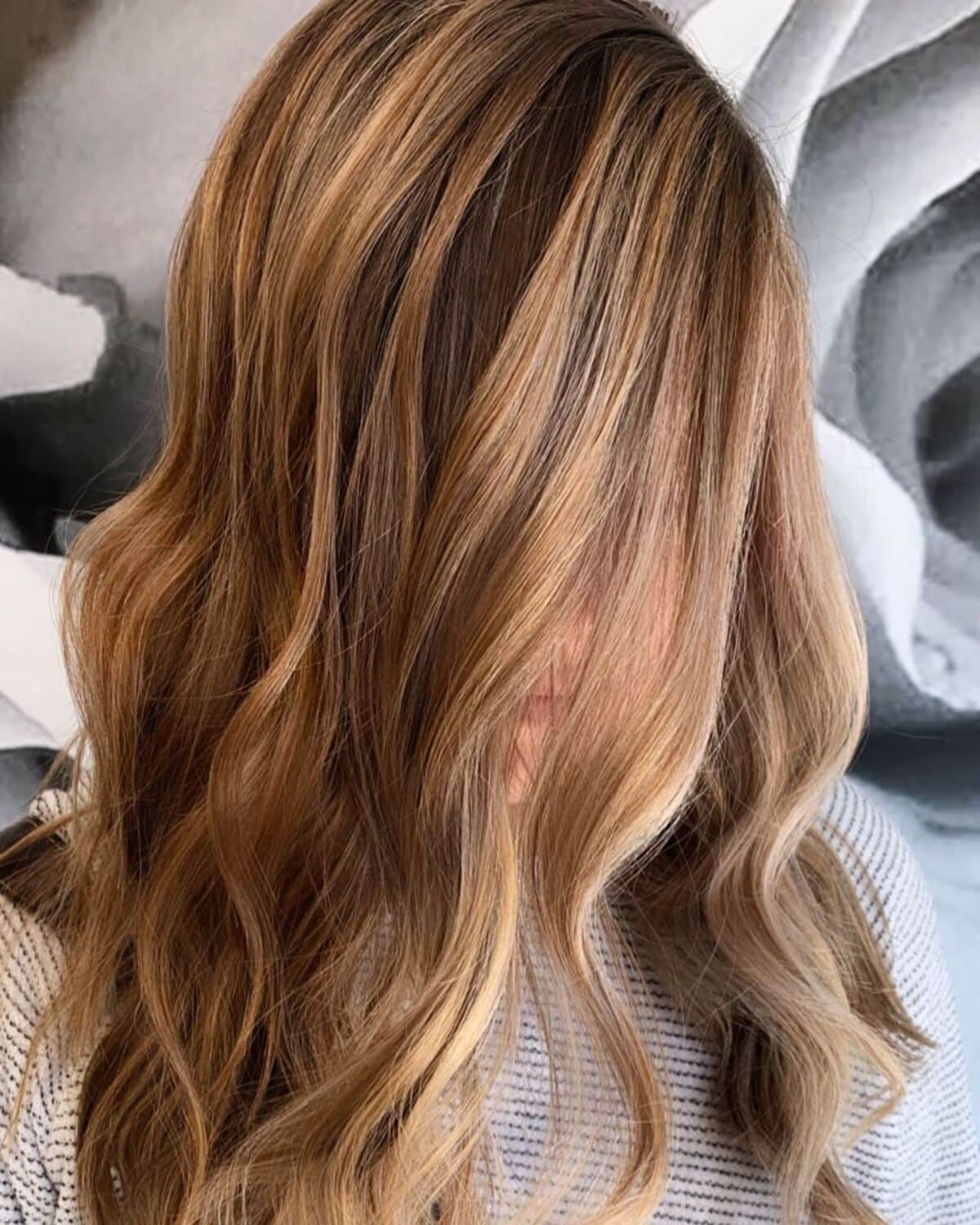brown hair with light blonde highlights