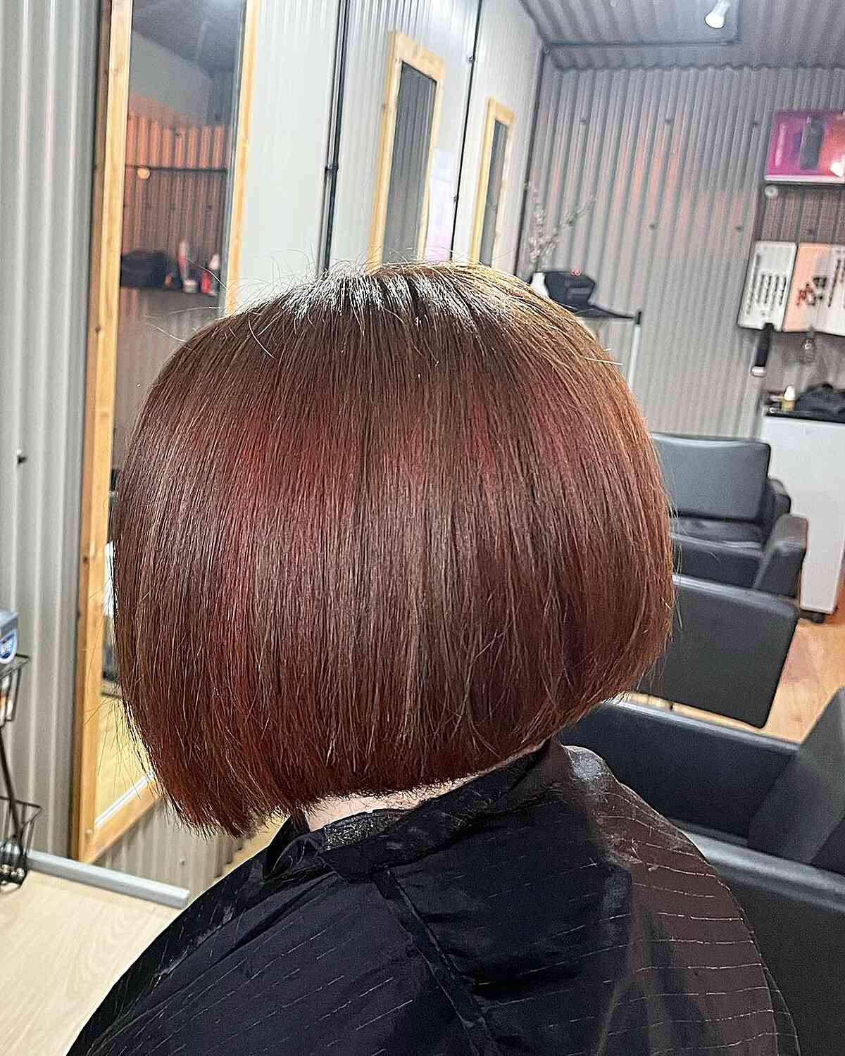 Brown-Red Short Round Bob with highlights