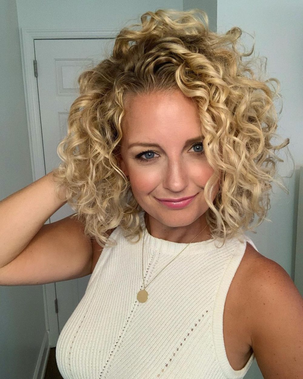 16 Blonde Curly Hair Ideas Trending in 2021