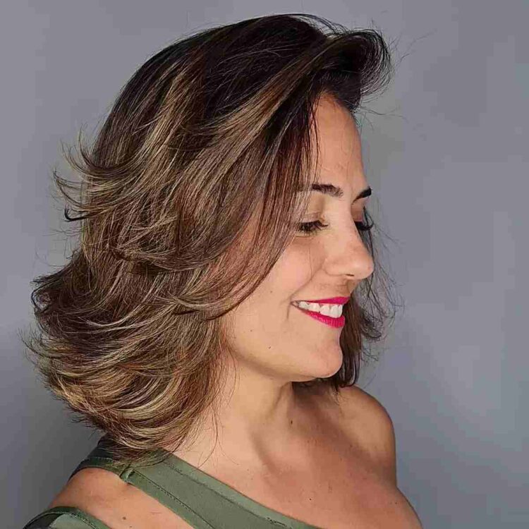 Top 50 Medium-Short Haircuts for Women Trending in 2023