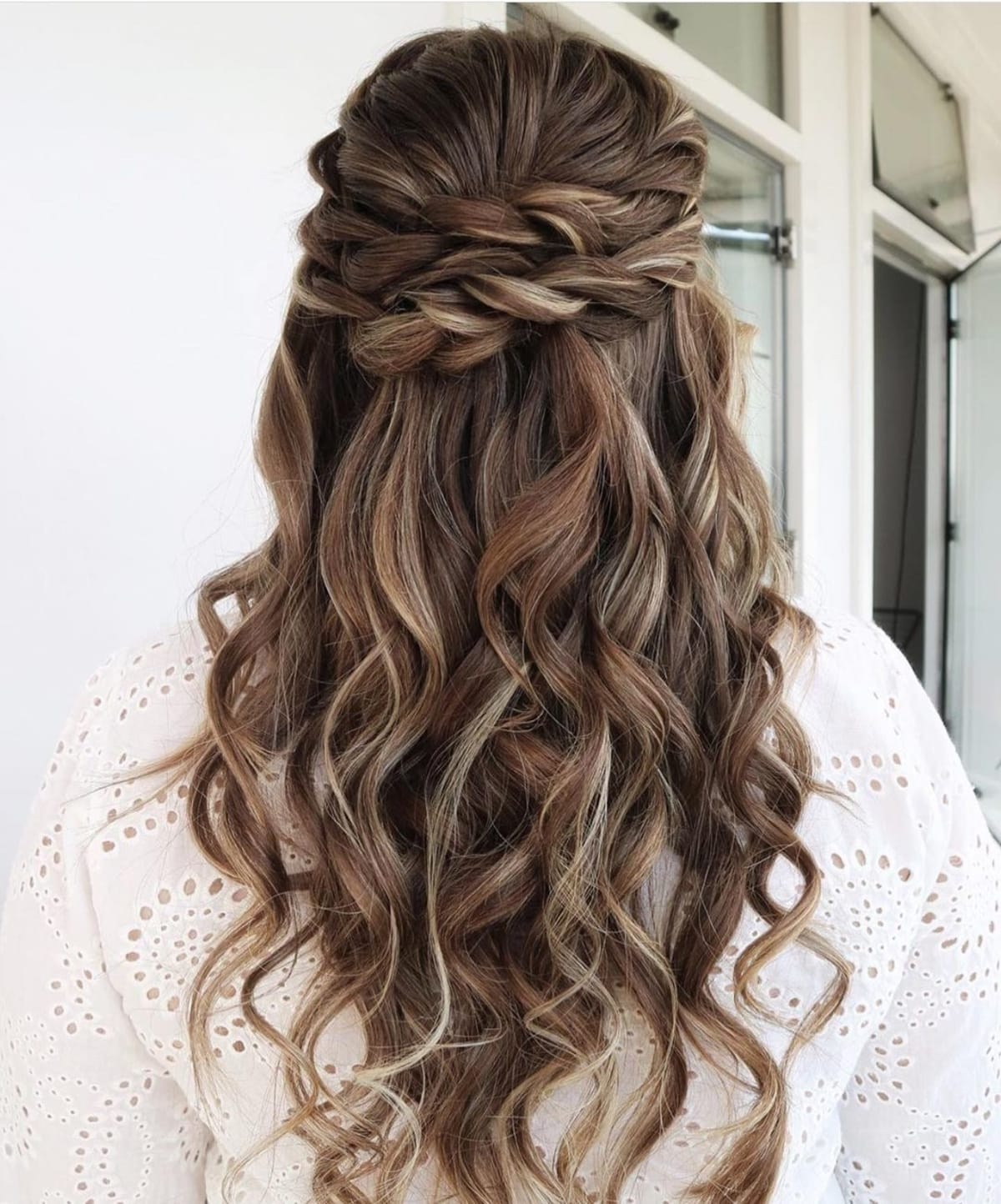 Casual twisted braid hairstyle