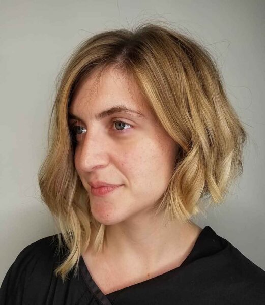 42 Best Medium-Length Haircuts for Women Over 40