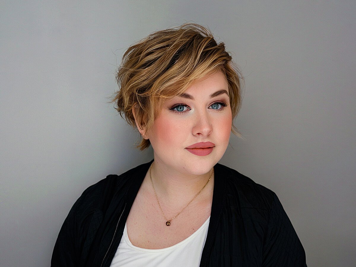 Chic pixie cuts for chubby faces