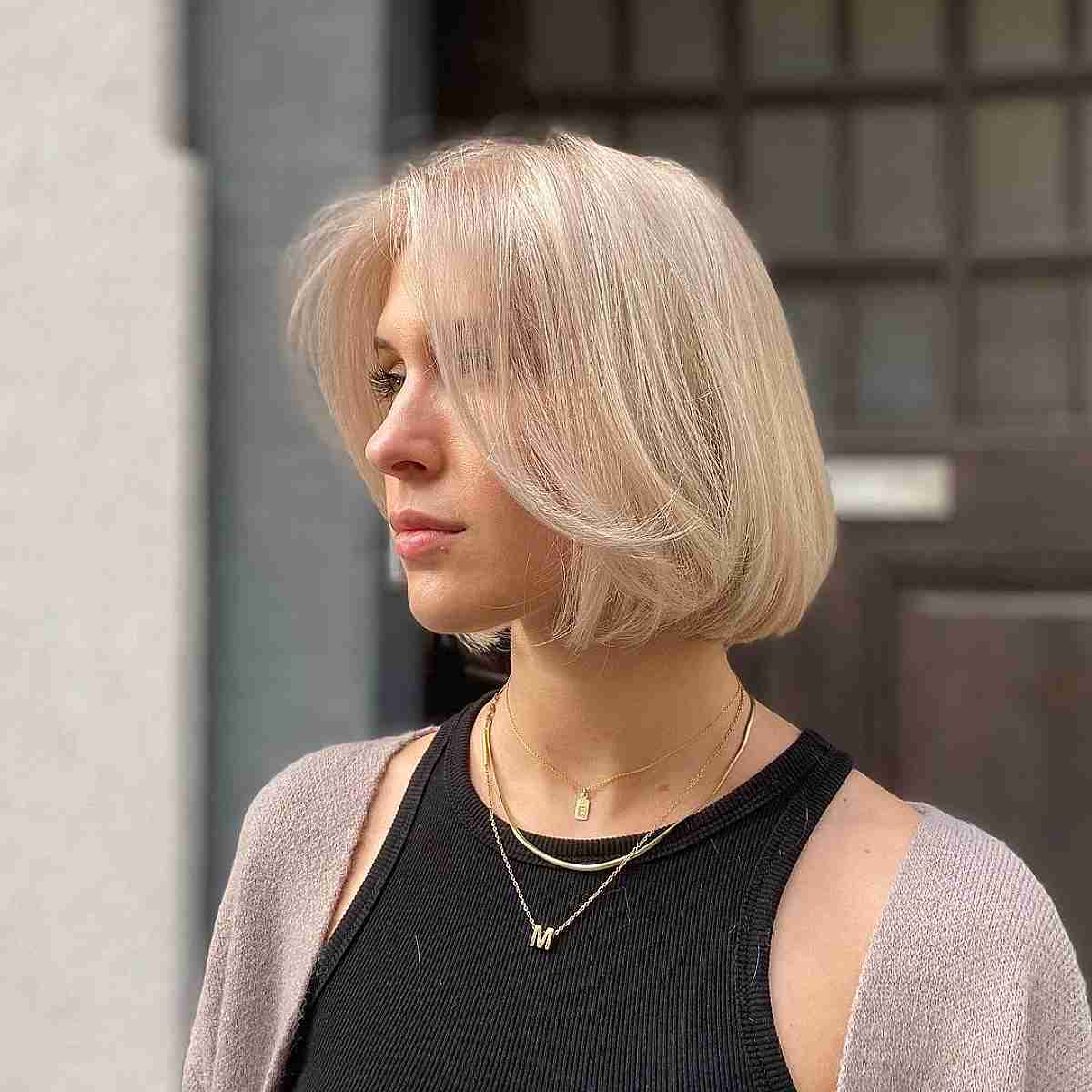 Chin-Length Blonde Bob with a Face Frame for Thin Hair