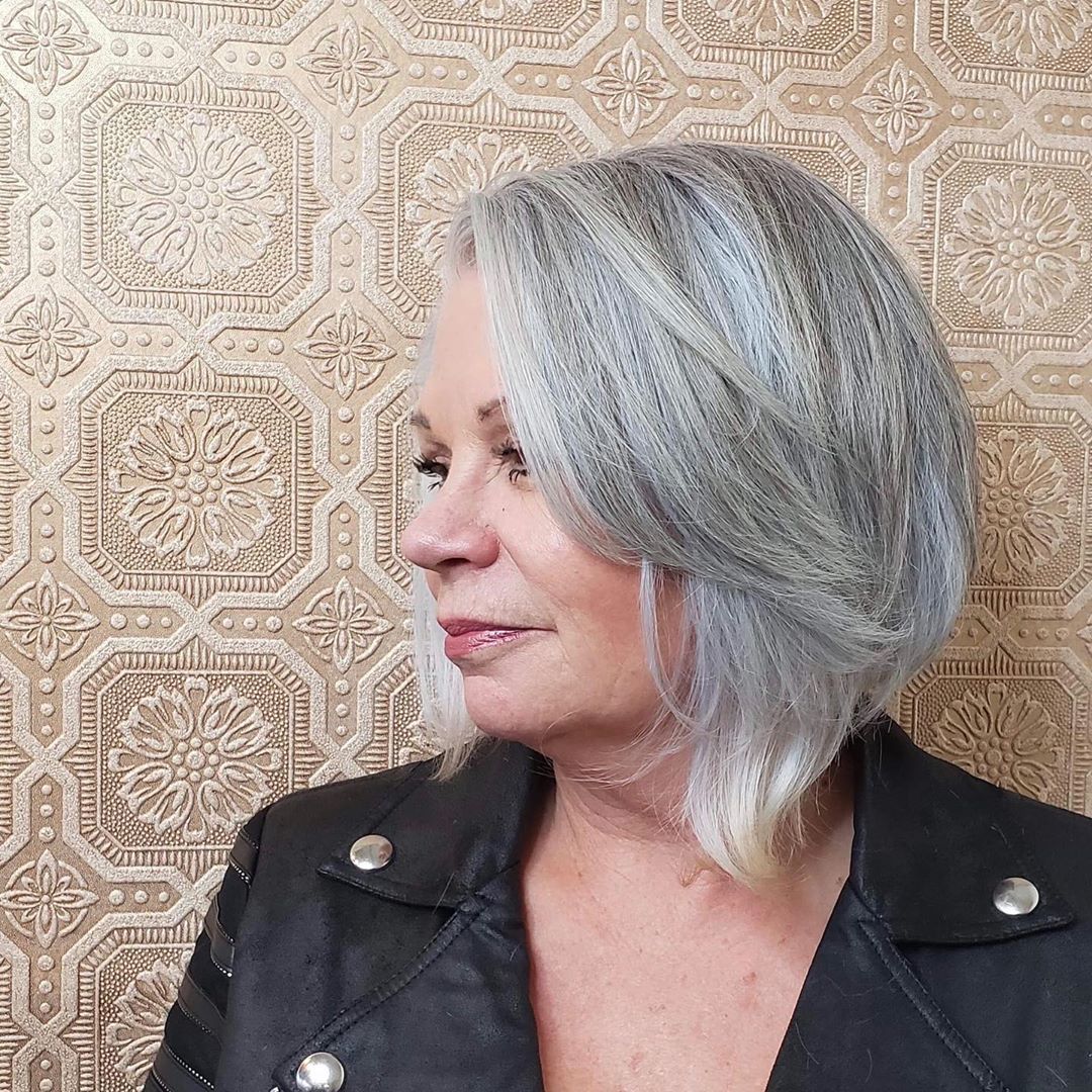 chin length bob for women in their fifties round face