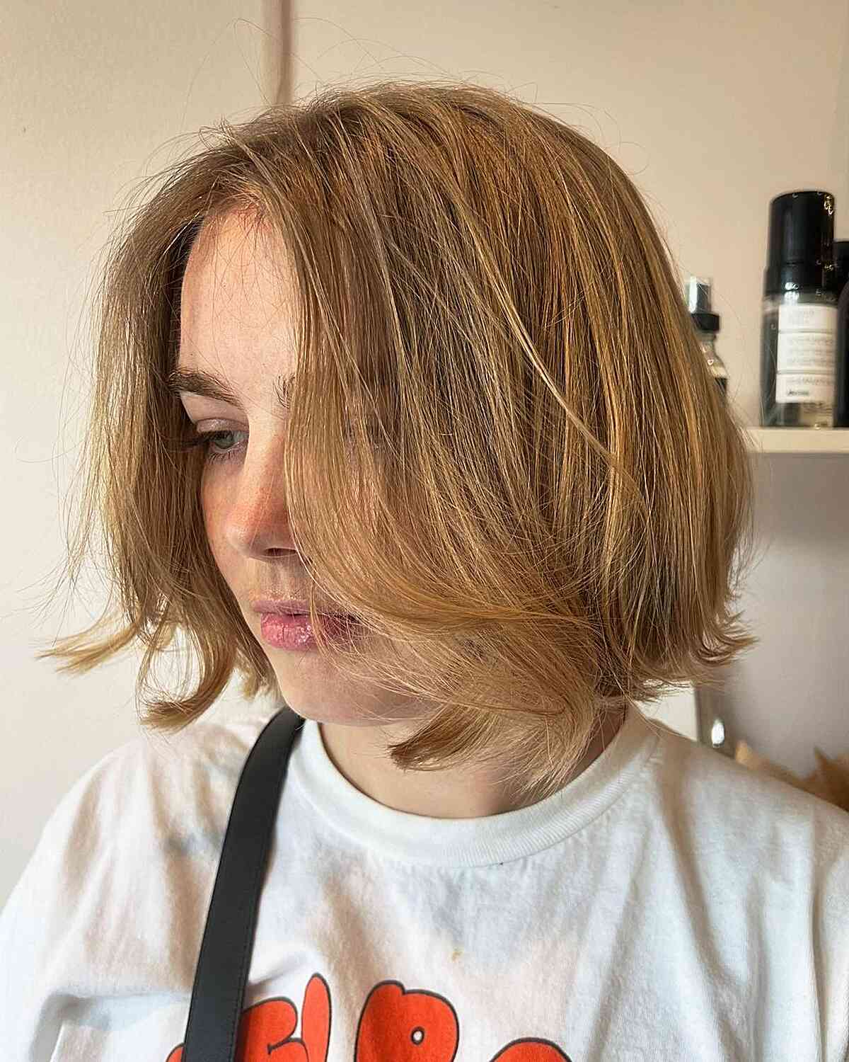 Chin-Length Italian Blonde Bob with Natural Texture