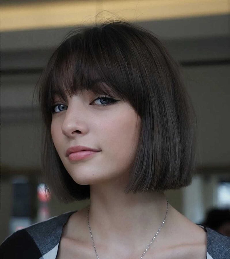 54 One-Length Bob Haircut Ideas for a Sleek Look