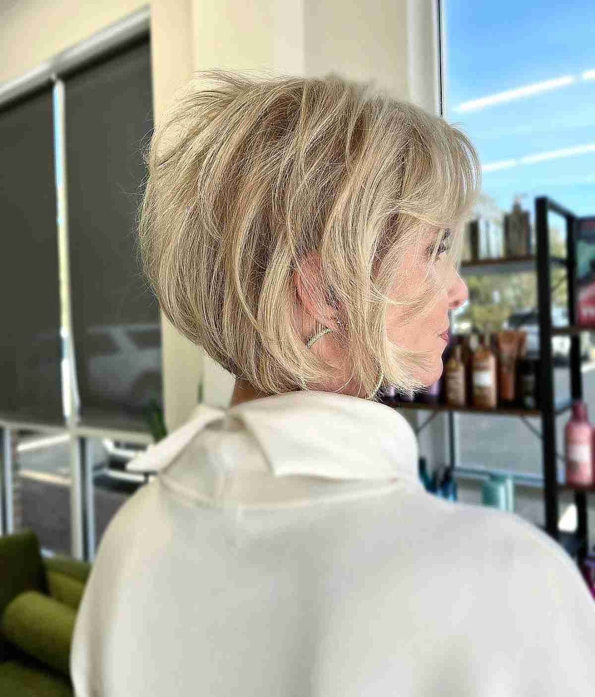 Choppy Chin-Length Textured Bob Hair with Bright Blonde Color