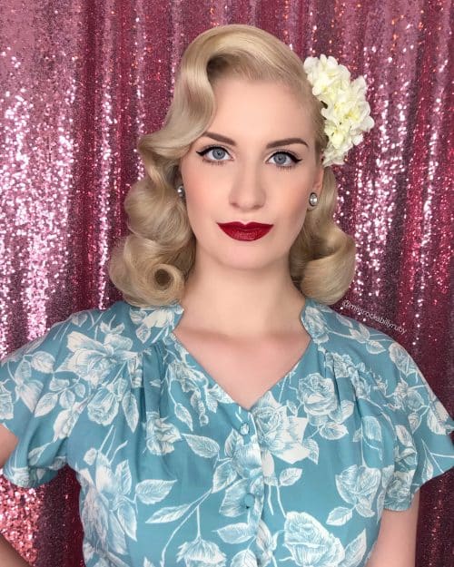 Classic Pin Curls for Vintage Girls