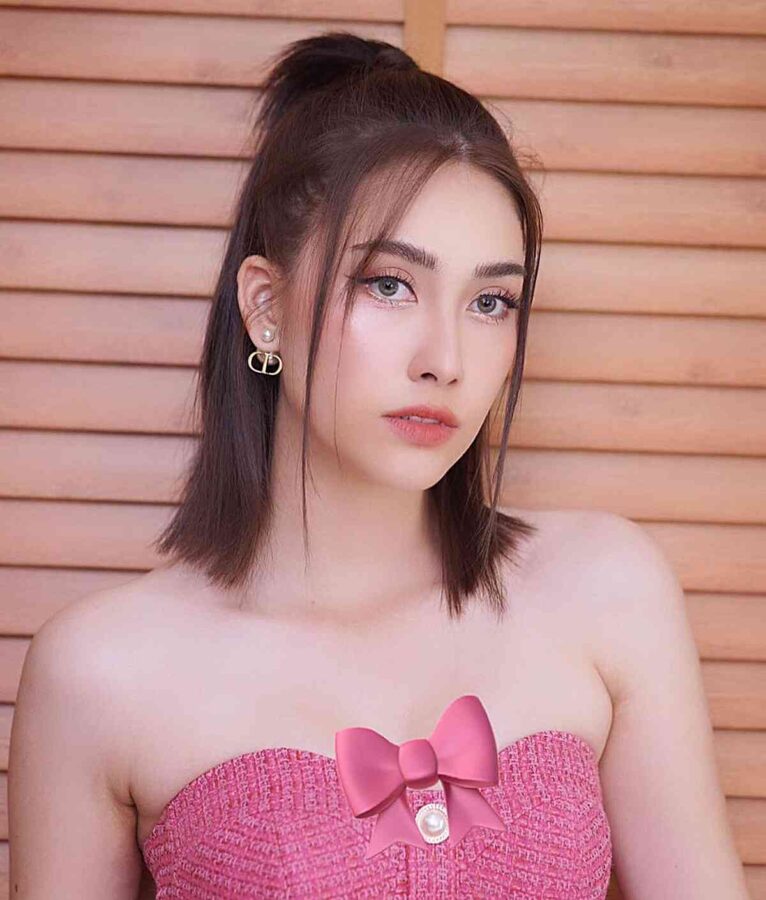 26 Y2k Hairstyles That Actually Look Cute in 2024