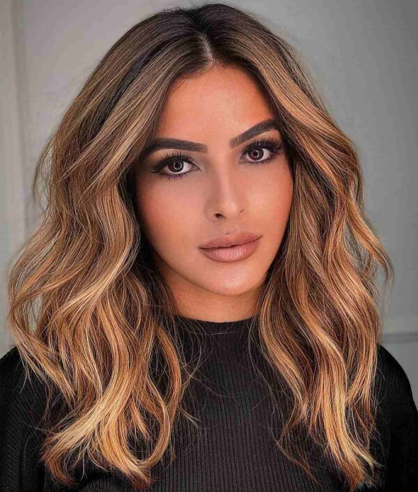 32 Flattering Middle Part Hairstyles Trending Right Now